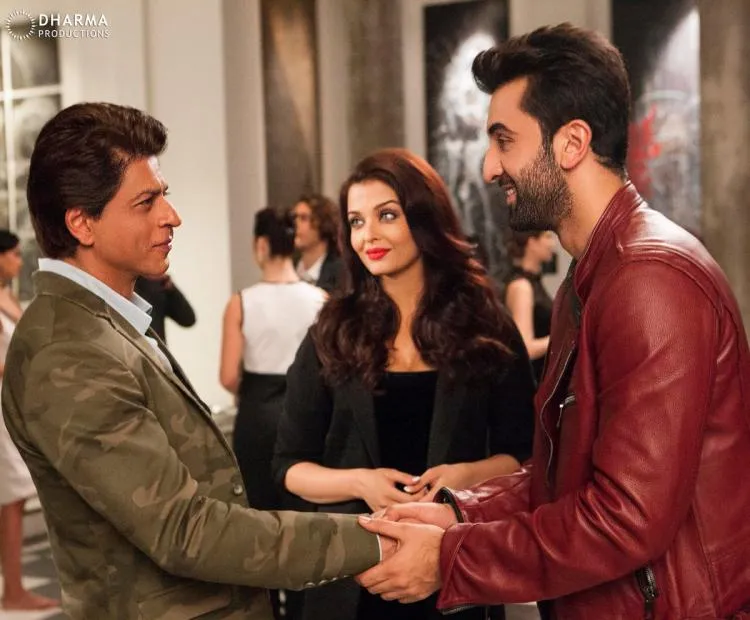 Amitabh Bachchan से Shahrukh Khan तक, जब A लिस्ट स्टार्स ने किया फिल्मों में कैमियो रोल