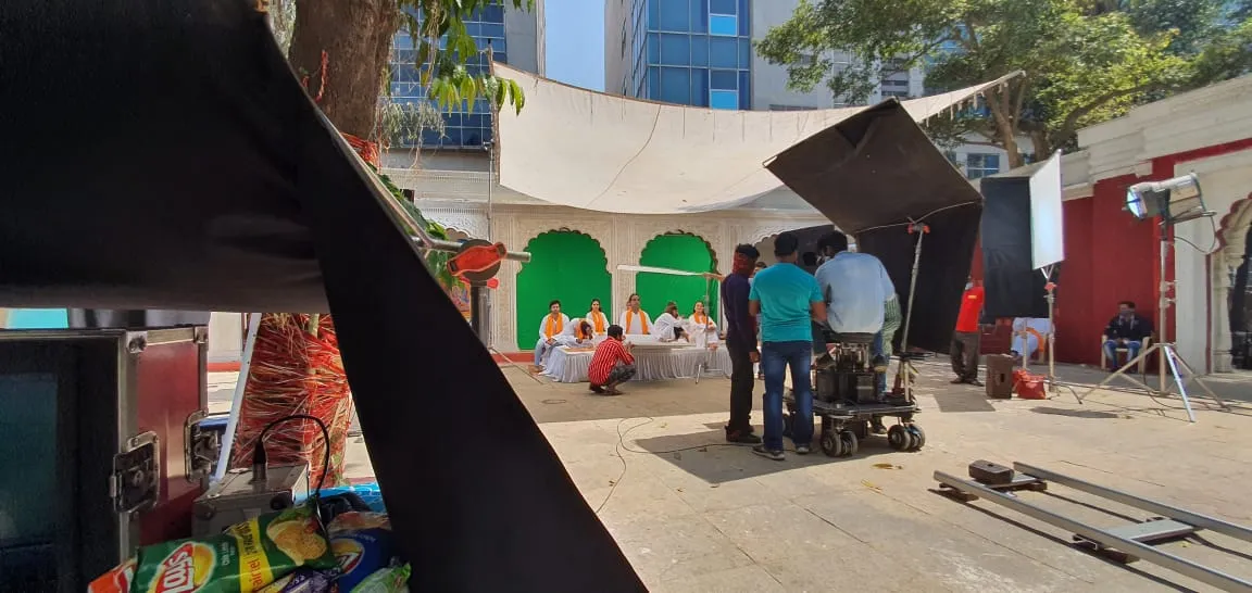 धर्म और अध्यात्म के रास्ते पर चलने की शुरुवात किया भाग्यश्री ने