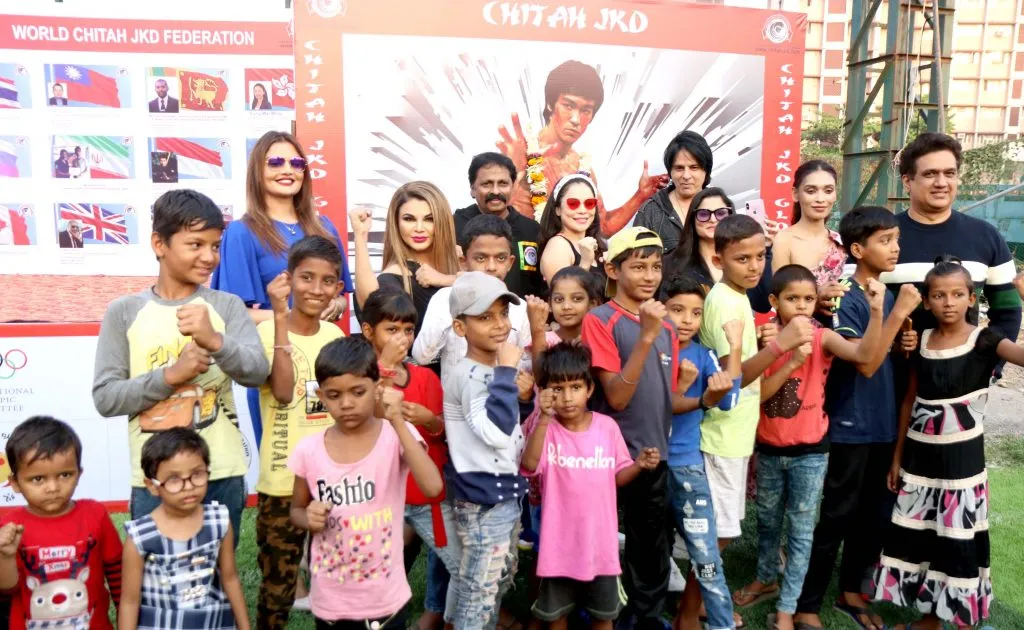 Deepshikha, Rakhi, Chitah, Nikita, Aastha, Rahul Roy, Nia & Dabbu Malik With Kids