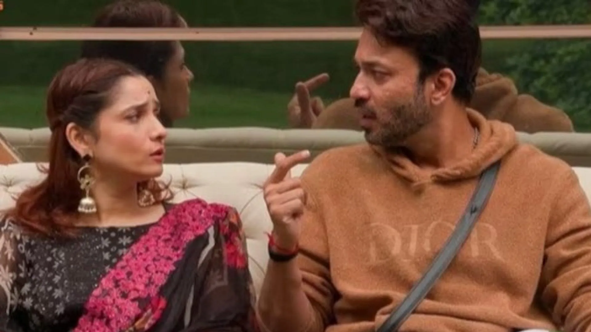 Bigg Boss 17 Will Ankita Lokhande Vicky Jain Marriage break? He asked Actress if they should announce divorce