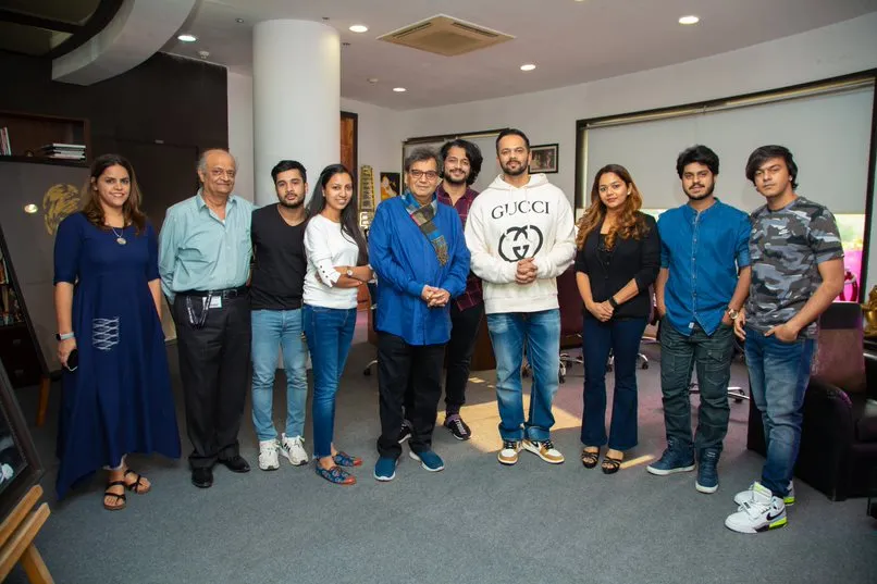 व्हिस्टलिंग वुड्स इंटरनेशनल के 5वें वेद सत्र में शामिल हुए रोहित शेट्टी