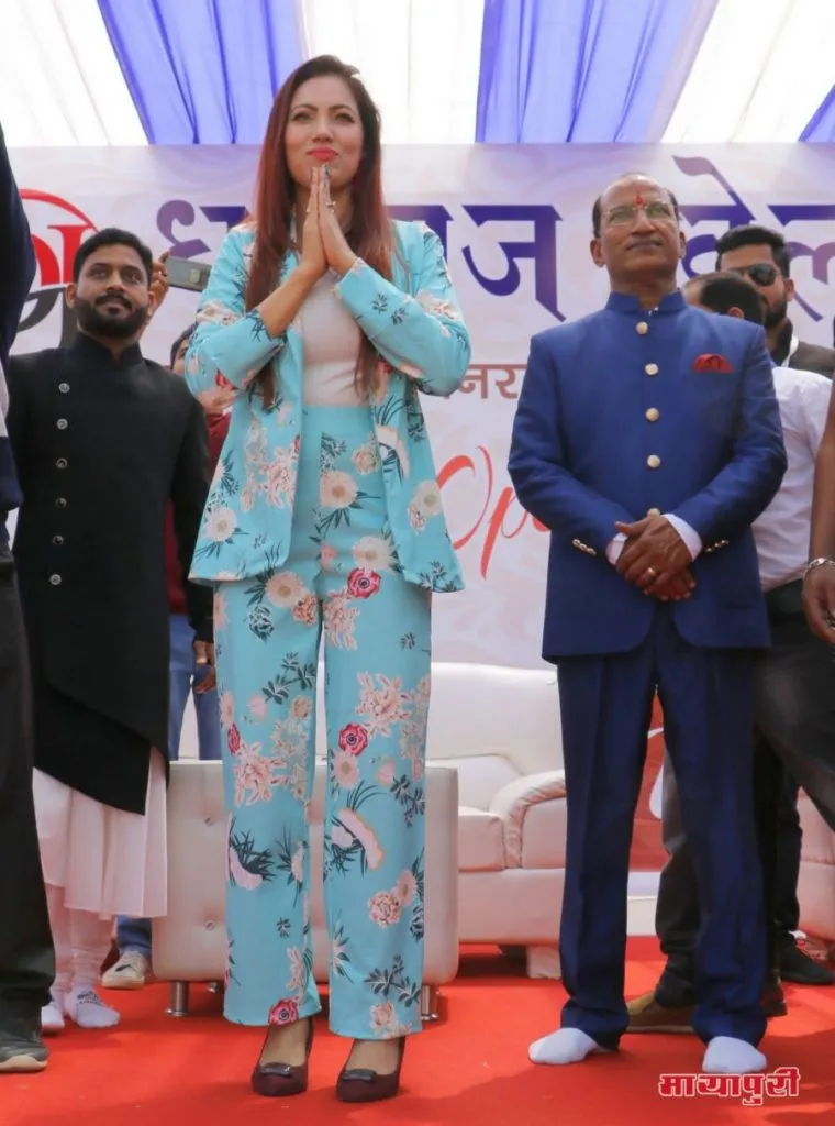 राजस्थान में धनराज ज्वैलर्स को लॉन्च करने पहुंची मुनमुन दत्ता उर्फ़ बबिता जी