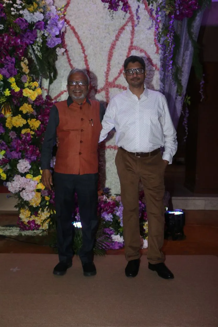 सूरज बड़जात्या के बेटे देवांश बड़जात्या और नंदिनी के रिसेप्शन पर पहुंचे बॉलीवुड के सितारे