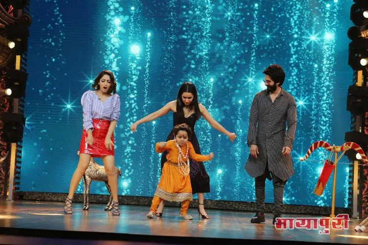 Yami Gautam, Shahid Kapoor and Shraddha Kapoor 