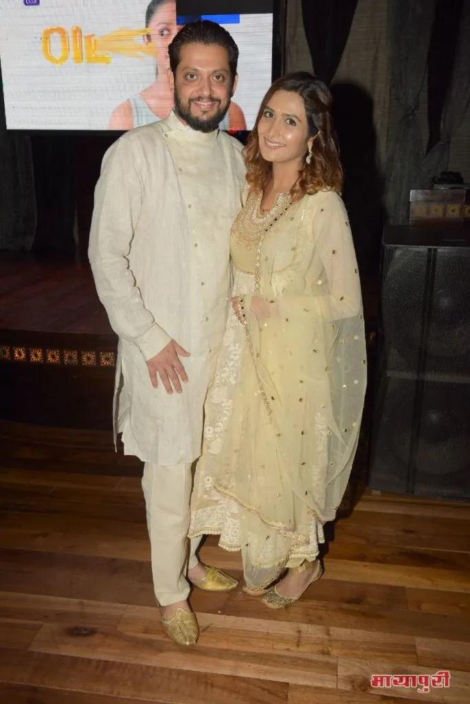 पॉलिटिशियन तजिंदर सिंह तिवाना के भाई इंदर तिवाना और उनकी पत्नी सेरेना तिवाना की पहली लोहड़ी सेलिब्रेशन में शामिल हुए कईं सितारे