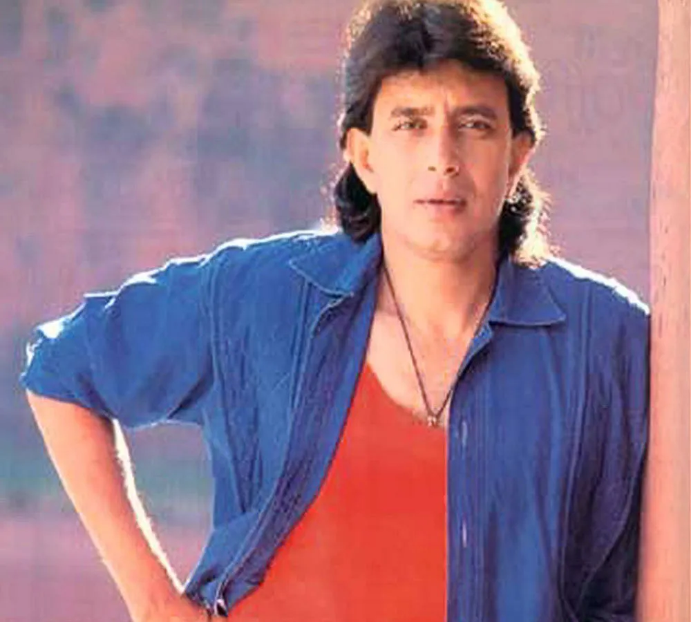 Mithun Chakraborty Birthday Actor Did Hard Work For Films Know His Life  Struggles In This Article - Entertainment News: Amar Ujala - Mithun  Chakraborty:भूखे पेट गुजरी रातें, दो वक्त की रोटी को