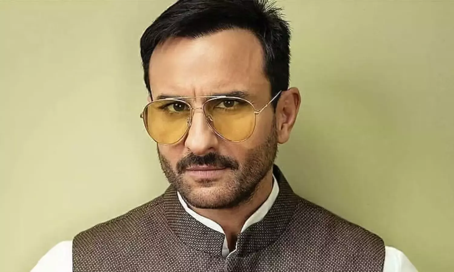 अस्पताल में भर्ती हुए सैफ अली खान | Saif Ali Khan Admitted To Hospital  Bollywood News Hindi | Bollywood Newstrack Hindi | अचानक अस्पताल में एडमिट  हुए सैफ अली खान, एक्टर की