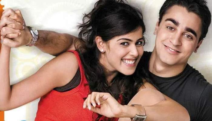 Bollywood Film jaane tu ya jaane na actor imran khan who quit acting  spotted ira khan engagement fans shocked | जाने तू या जाने ना में Genelia  के हीरो याद हैं? हाल