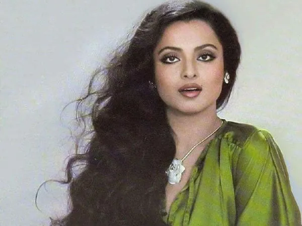 रेखा जन्मदिन Actress Rekha turns 65 have a look old picture and best movies  and personal life -Hindi Filmibeat