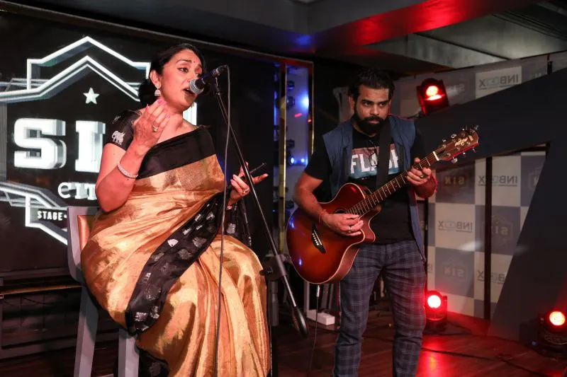 मुंबई में लॉन्च हुई जूजू प्रोडक्शंस की नयी एल्बम "जान मेरी" शामिल हुए सितारे