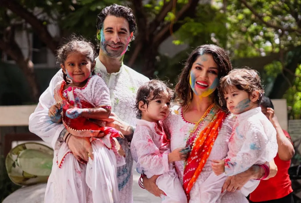 Sunny Leone and Daniel Weber Celebrating Holi With Family