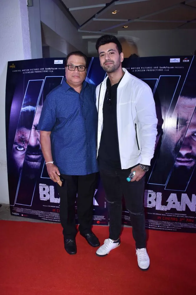 ट्विंकल खन्ना और अक्षय कुमार ने सेलेब्स के लिए रखी करण कपाड़िया की फिल्म ब्लैंक की स्पेशल स्क्रीनिंग
