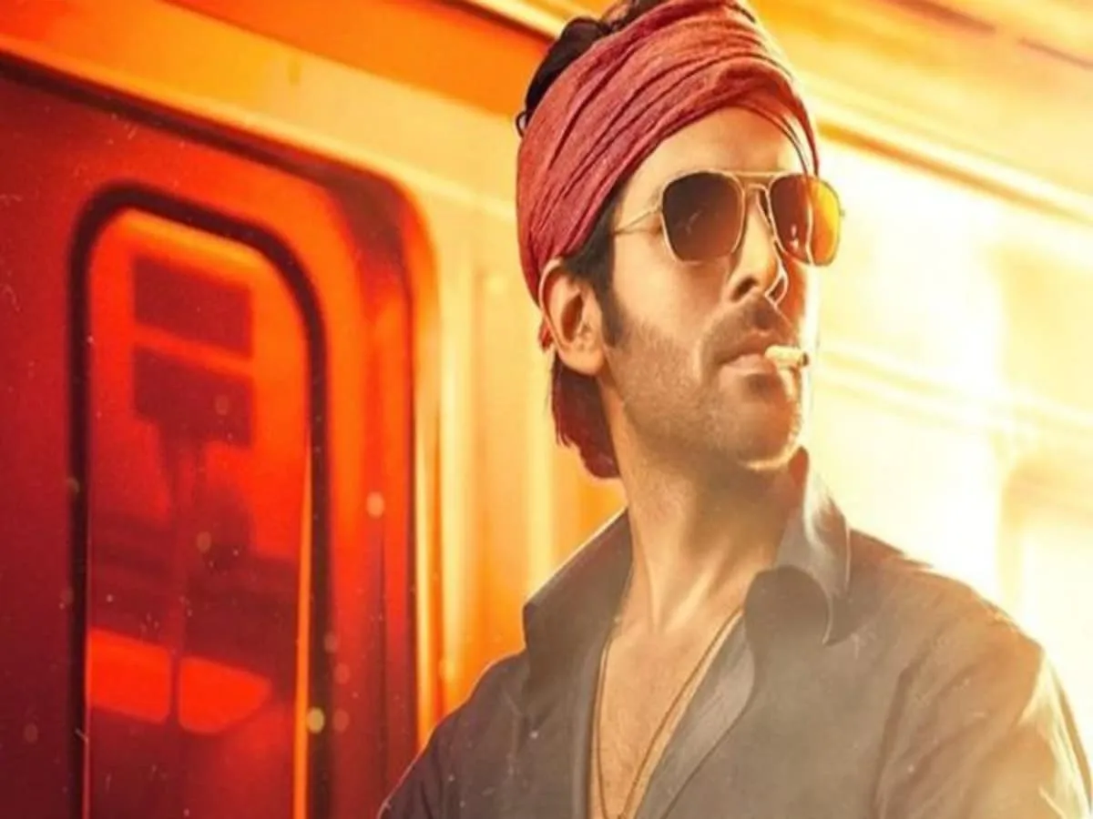 Kartik Aaryan Took Rupees 20 Crore Fees for 10 Days Shoot in Dhamaaka  Reveals Shocking Facts - Entertainment News India कार्तिक आर्यन की 10 दिन की  फीस <span class='webrupee'>₹</span>20 करोड़ रुपये! बताया