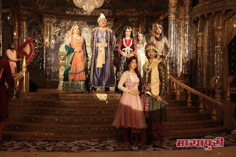 Gurdeep Kohli Punjj, Shahbaz Khan, Tasnmeen Sheikh, Parvati Sehgal, Piyush Sahdev, Sonarika Bhadoria and Shaheer Sheikh