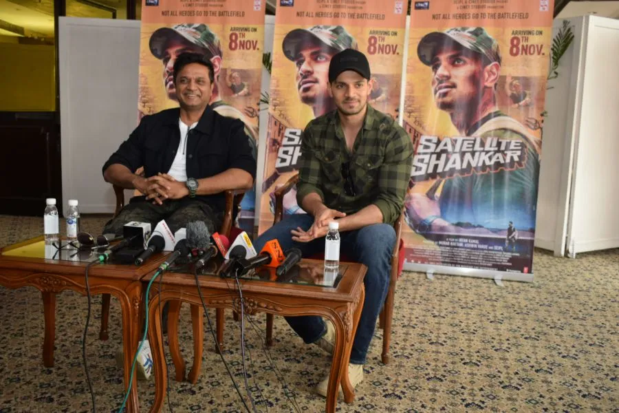 अभिनेता सूरज पंचोली ने दिल्ली में किया अपनी फिल्म ‘सेटेलाइट शंकर’ का प्रमोशन