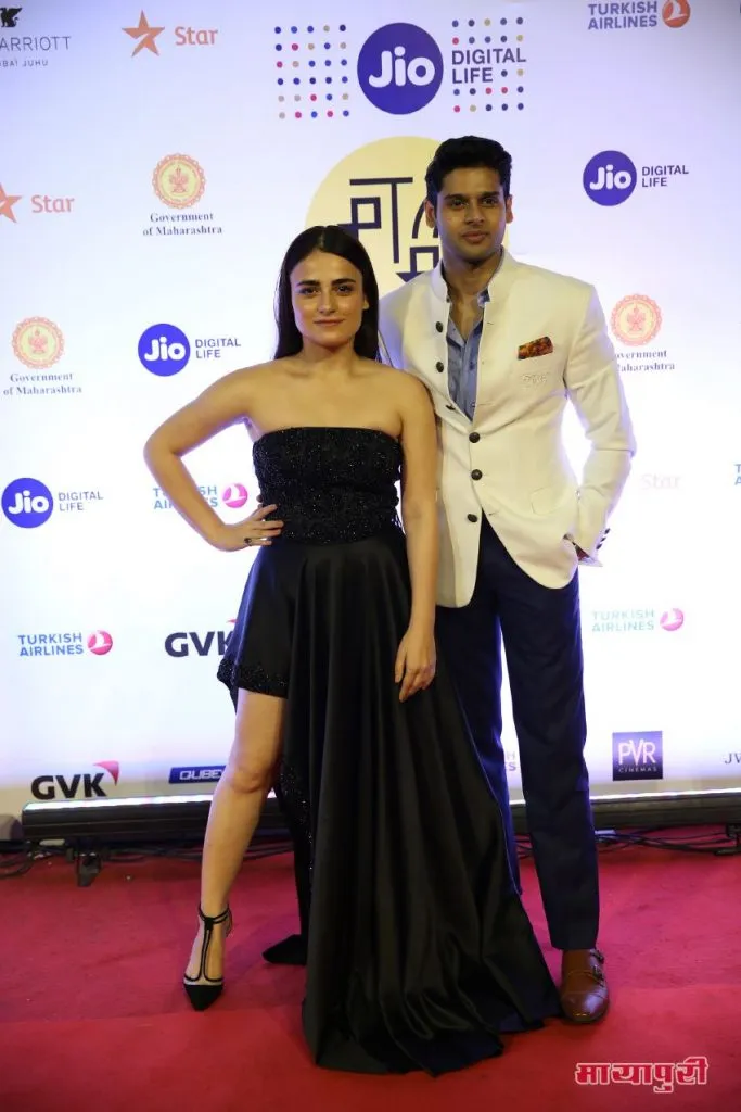 Radhika Madan - Abhimanyu Dassani 