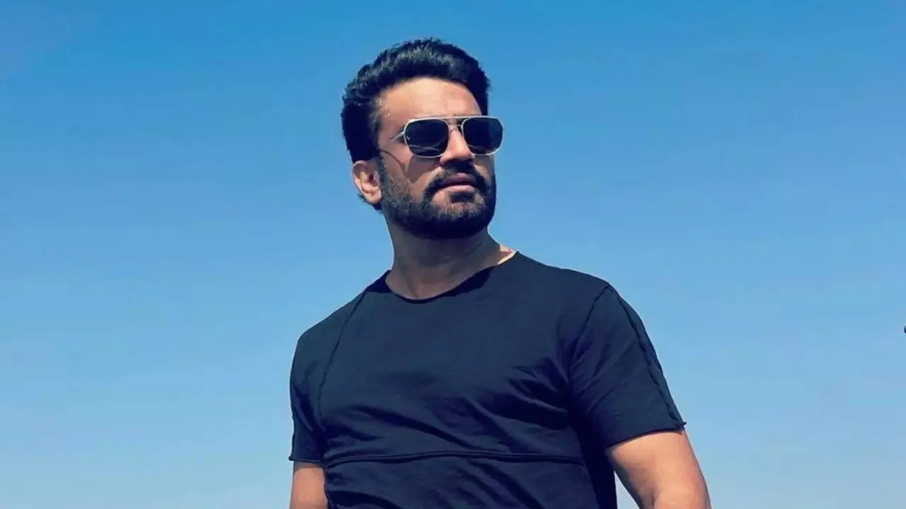 Sharad Kelkar discloses he's not a part of Manoj Bajpayee's 'The Family Man  3'; says 'nobody informed me' | Hindi Movie News - Times of India