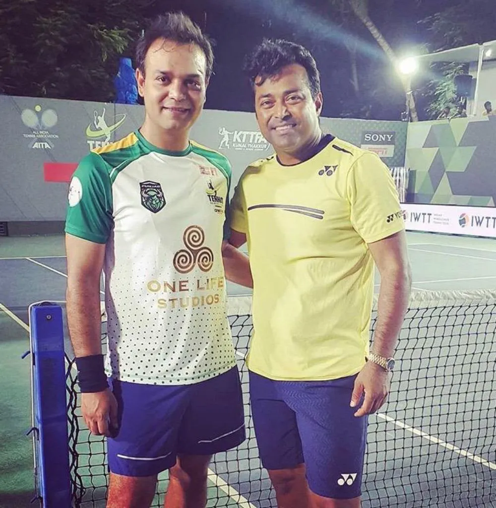 टेनिस मैच में सिद्धार्थ कुमार तिवारी को चीयर करने के लिए पहुंचे टीवी स्टार्स