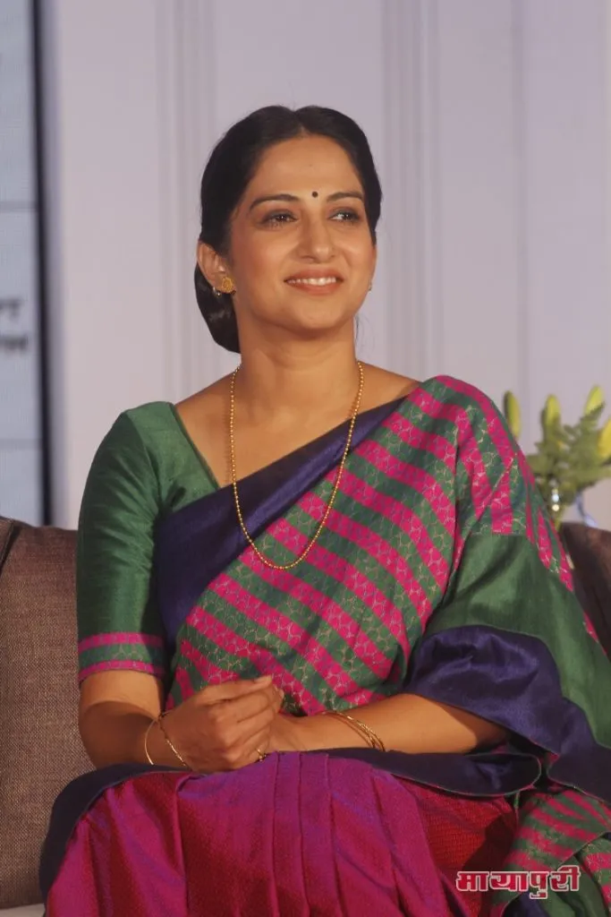  Poorva Gokhale 