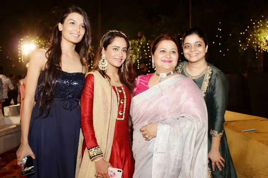 Photos: सिलवासा की श्रीमती जॉयस न्यून्स ने ‘परफेक्ट मिसेज इंडिया 2019’ सीजन-2 का खिताब जीता