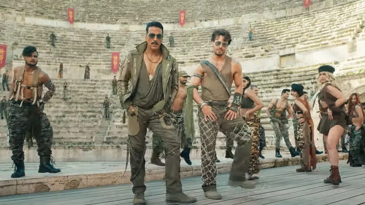 Amitabh-Govinda Are Irreplaceable': Netizens On Akshay Kumar-Tiger Shroff's  'Bade Miyan Chote Miyan' Title Track