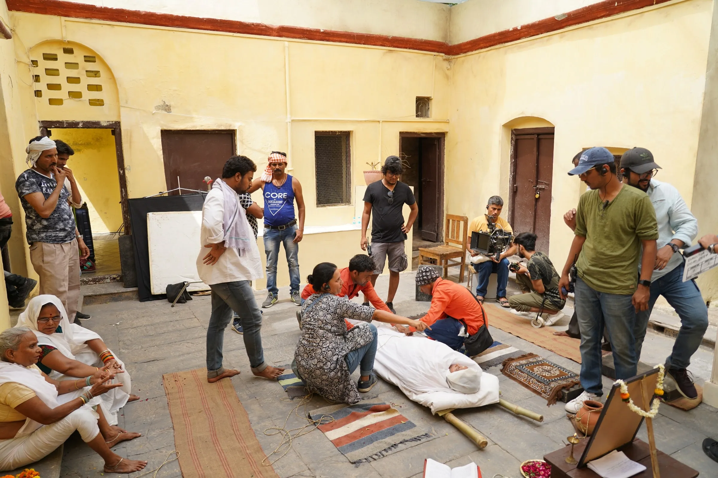 फिल्म द लास्ट राइट्स औरतों के हक के साथ कई मुद्दो पर बात करती है- आस्था वर्मा