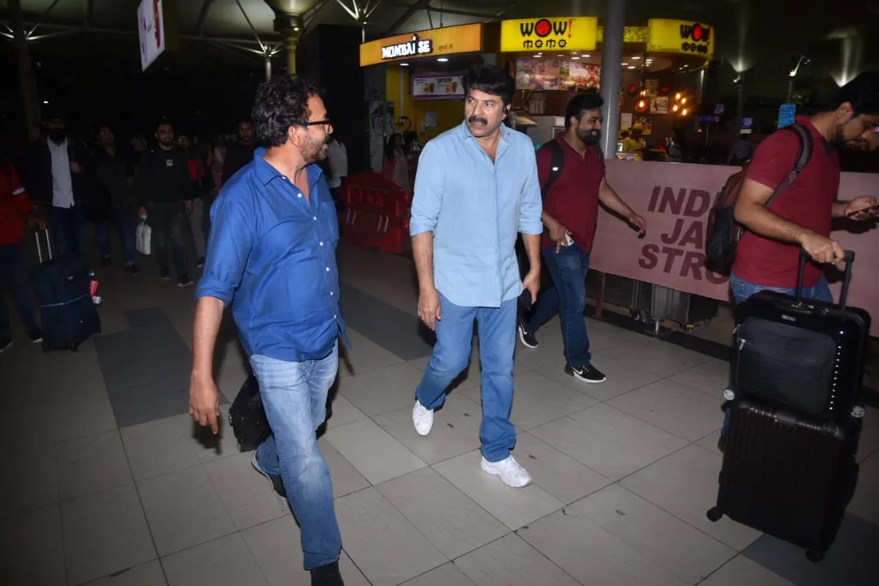 Photos: ‘मंमगम’ के प्रमोशन के लिए मुंबई पहुंचे साउथ सुपरस्टार ममूटी