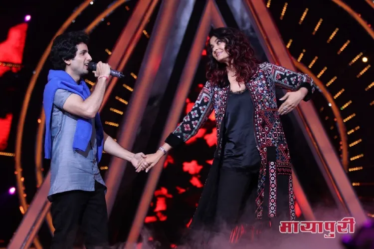 Contestant Ankush Bharadwaj romancing with Aishwarya Rai Bachchan 