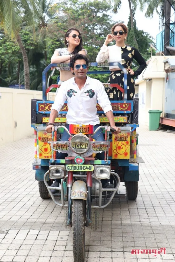 Radhika Madan, Sunil Grover, Sanya Malhotra