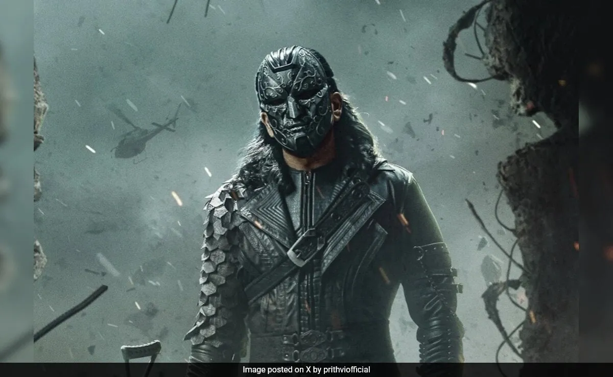 Bade Miyan Chote Miyan New Poster: Prithviraj Sukumaran Is A Masked Villain  In First Look