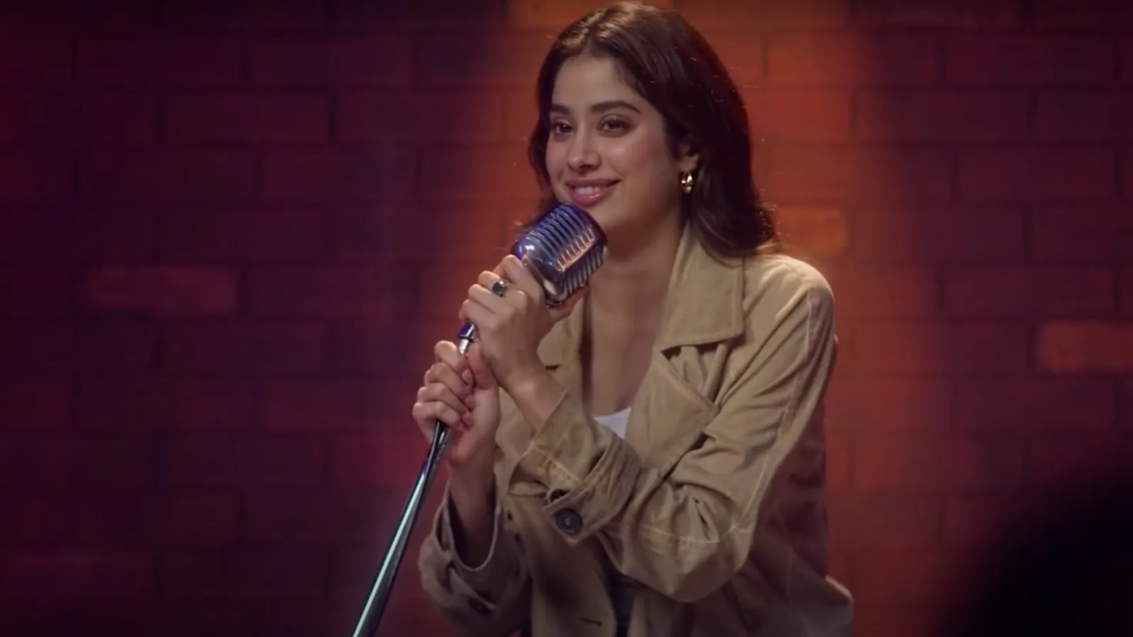 Janhvi Kapoor talks about 'Shah Rukh Khan and Rs 1000 cr films' as she  makes stand-up debut, creates awareness about HPV | Bollywood News - The  Indian Express