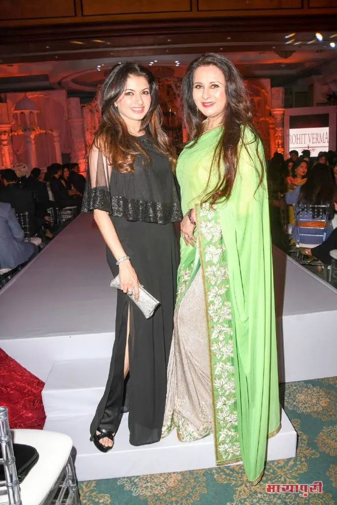 Bhagyashree with Poonam Dhillon 