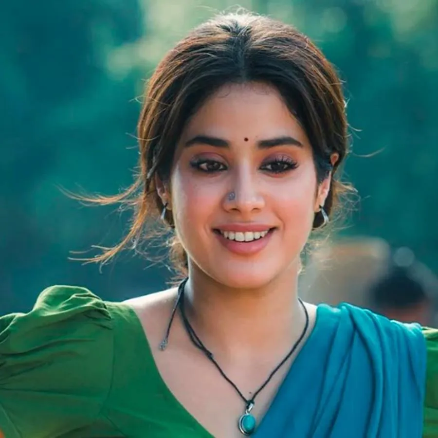 Janhvi Kapoor - "The story is also related to Mumma" - on working on  'Devara' & Jr. NTR
