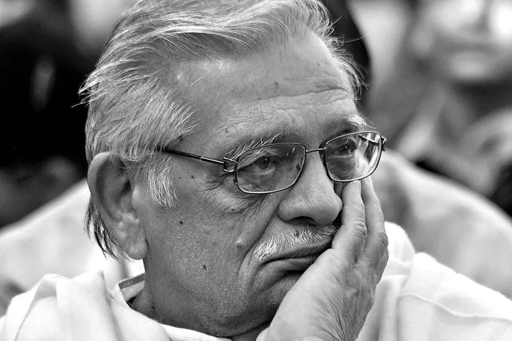 जब शैलेन्द्र ने गुलज़ार को बुरी तरह झिड़क दिया – Birthday Special Gulzar