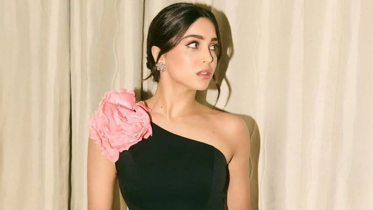 मुंज्या और महाराज की सफलता के बाद शर्वरी वाघ ने IMDb की लोकप्रिय भारतीय  हस्तियों की सूची में शीर्ष स्थान हासिल किया; कहा, "मैं अपने देश की ...