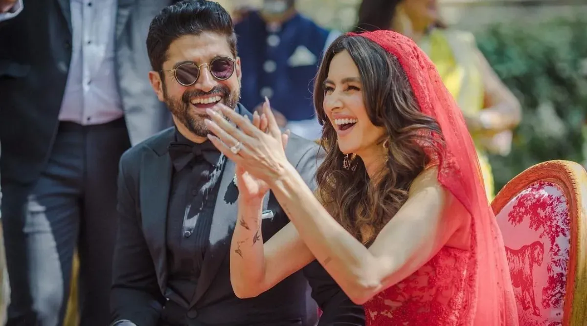 Farhan Akhtar-Shibani Dandekar share precious moments from wedding, she  changes name to Mrs Akhtar. See photos | Bollywood News - The Indian Express