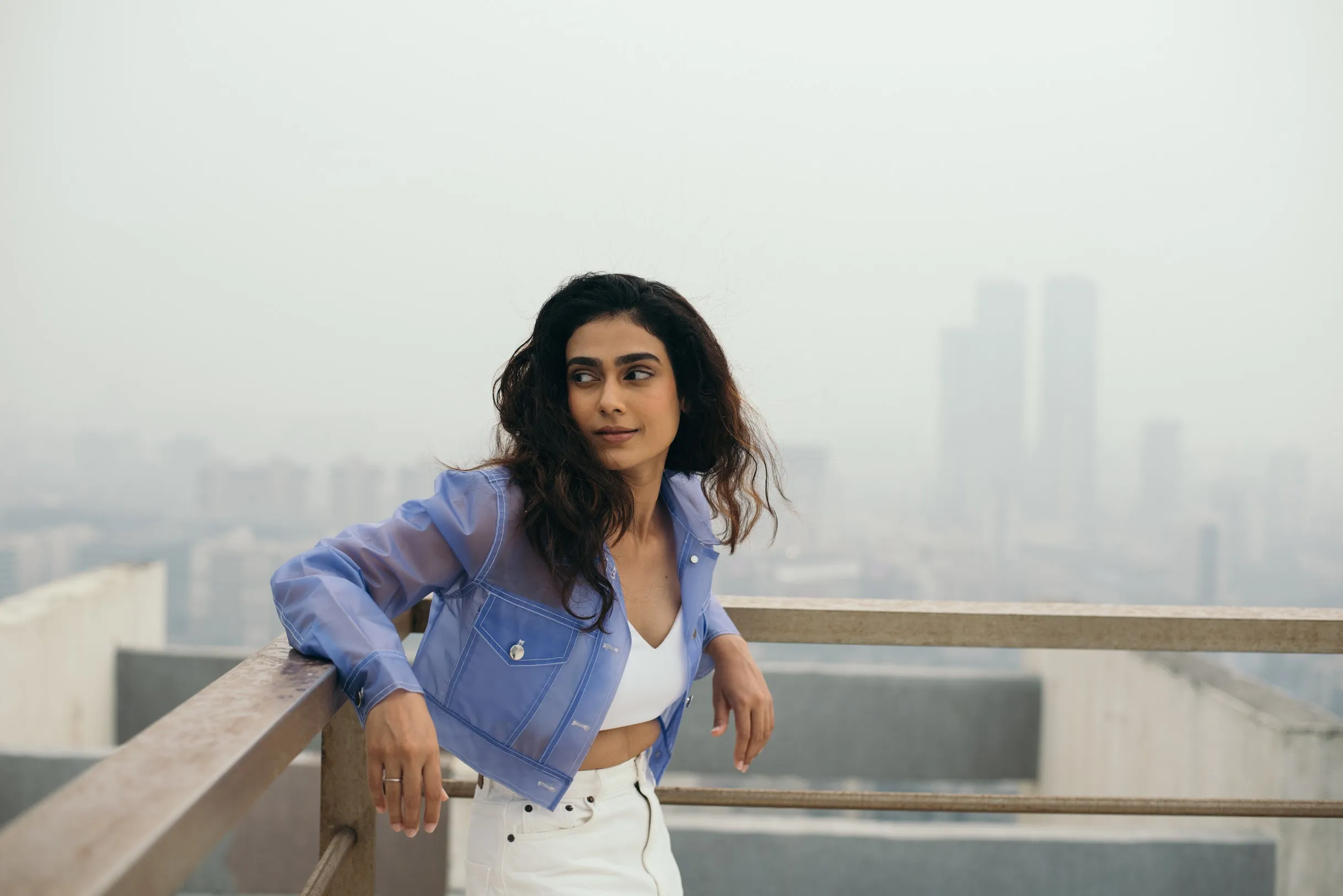 आकांक्षा सिंह की लाॅक डाउन के दिनो मे जिंदगी को लेकर लिखी कविता सोशल मीडिया पर वायरल