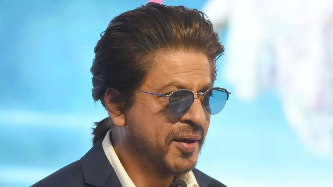 सलमान खान के बाद शाहरुख खान को मिली जान से मारने की धमकी, रायपुर पहुंची  महाराष्ट्र पुलिस