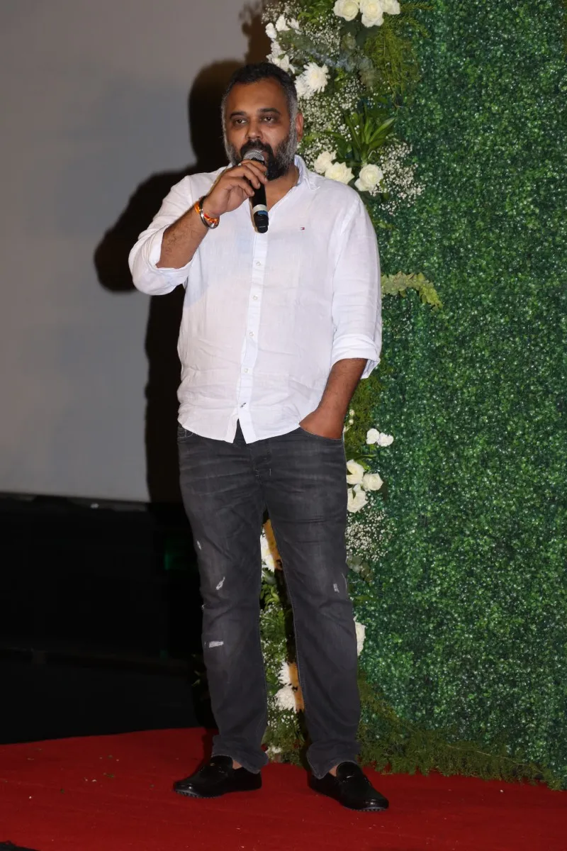 मुंबई में अजय देवगन, तब्बू और रकुलप्रीत सिंह ने लॉन्च किया फिल्म दे दे प्यार दे का ट्रेलर