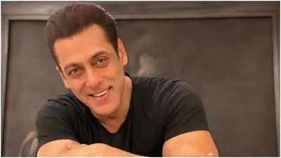 Salman Khan starts shooting for 'Sikandar'; set picture goes viral | Hindi  Movie News - Times of India