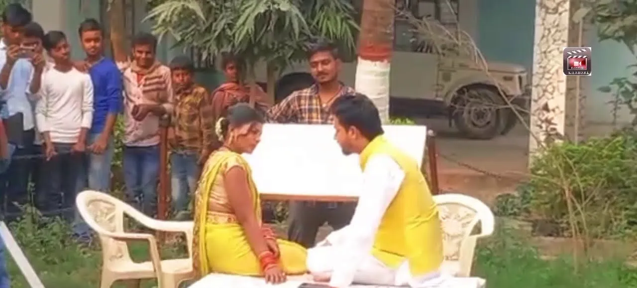 ह्यूमरस फिल्म 