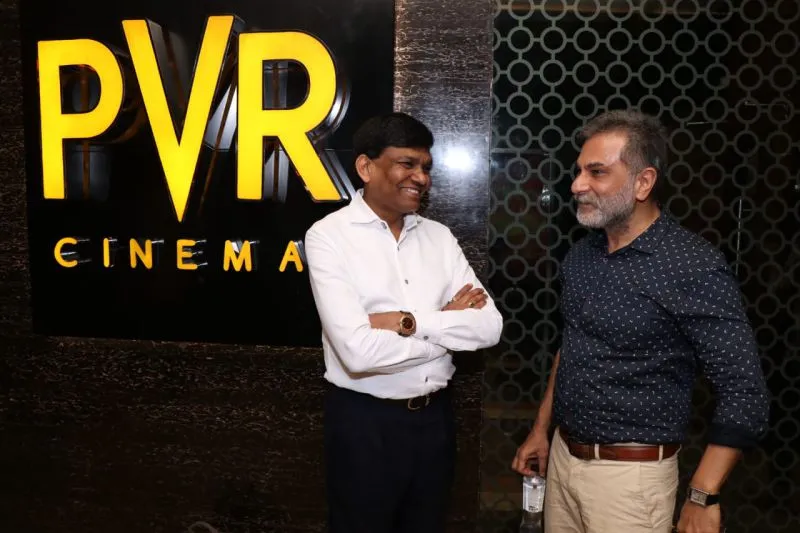 मुंबई में लॉन्च हुआ फिल्म फैमिली ऑफ़ ठाकुरगंज का ट्रेलर शामिल हुई कास्ट