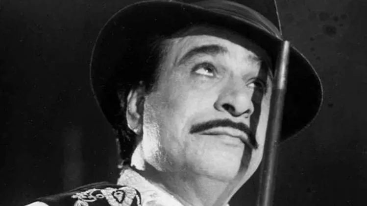 कॉलेज प्रोफेसर थे कादर खान, ऐसे मिला था फिल्मों में काम - bollywood actor  kader khan was engineering professor and know another facts tedu tmov -  AajTak