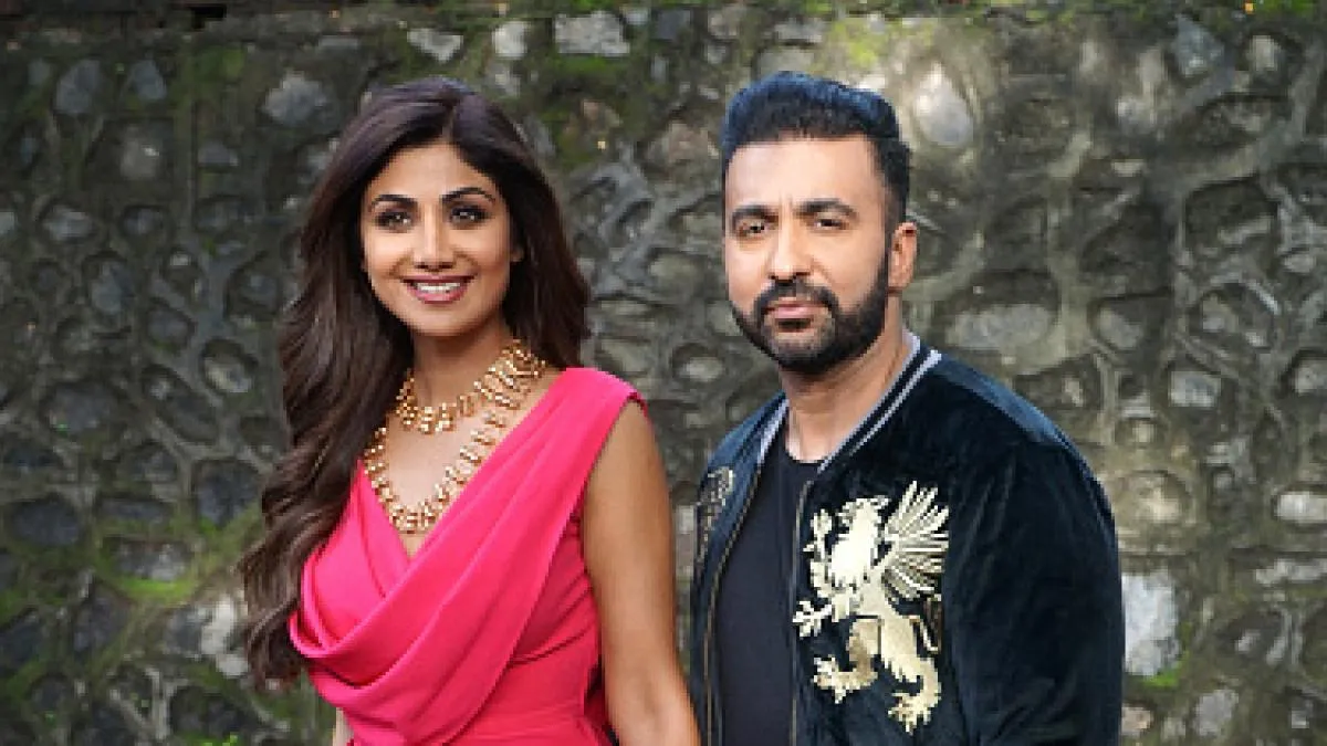 शिल्पा शेट्टी के पति राज कुंद्रा गिरफ्तार, आज होगी कोर्ट में पेशी - shilpa  shetty husband raj kundra arrested for making pornographic films live  updates tmov - AajTak