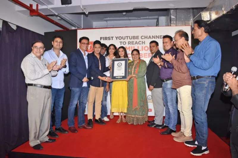 भूषण कुमार के टी-सीरीज सीएमडी को आधिकारिक गिनीज वर्ल्ड रिकॉर्ड्स प्रमाण पत्र से सम्मानित किया गया