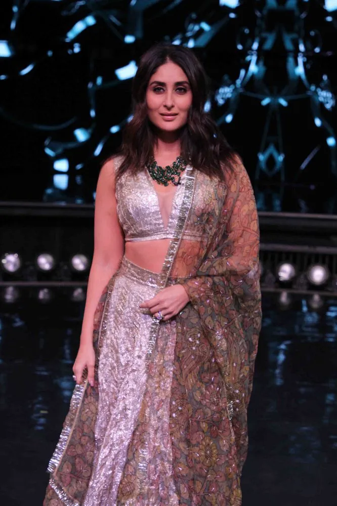 करीना कपूर खान के शो ‘डांस इंडिया डांस’ में पहुंची सरोज खान