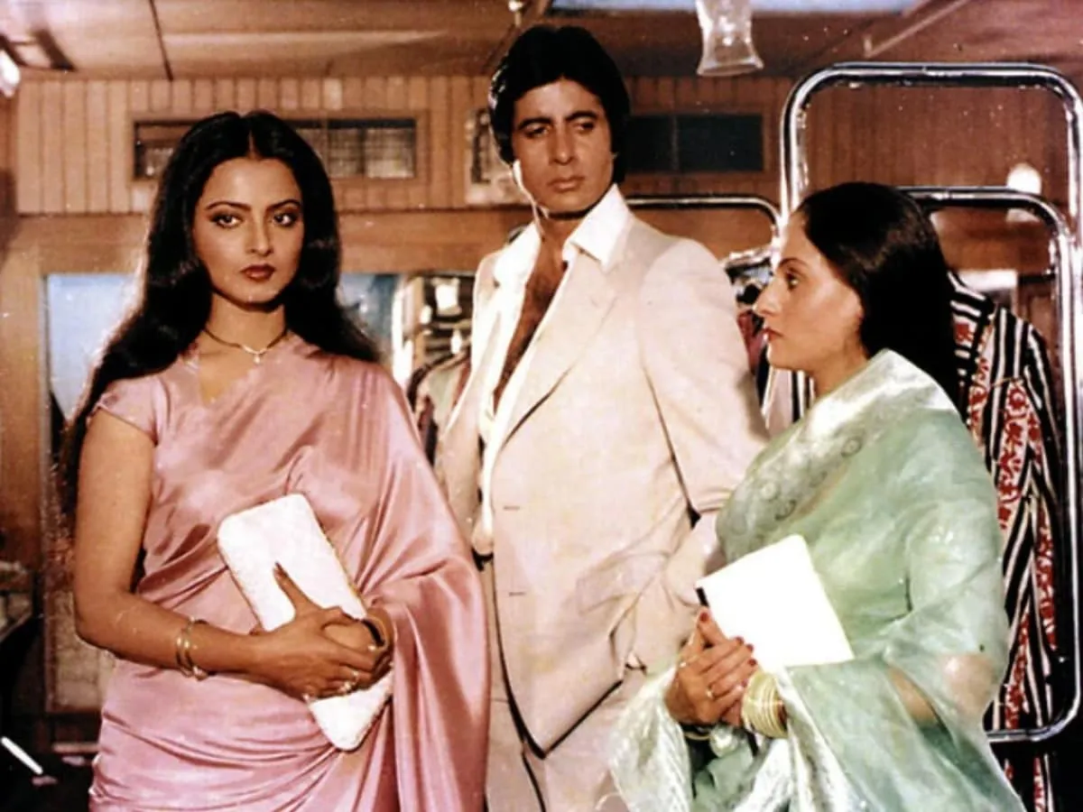 Amitabh Bachchan, Jaya Bachchan and Rekha worked together in Silsila. 