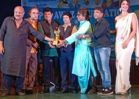फिल्म निर्माता शांतनु भामरे को मिला महाराष्ट्र रत्न प्रेस्टीजियस पुरस्कार