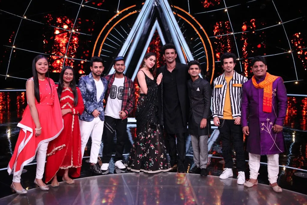 Sushant Singh Rajput and Sara Ali Khan with Indian Idol Contestant