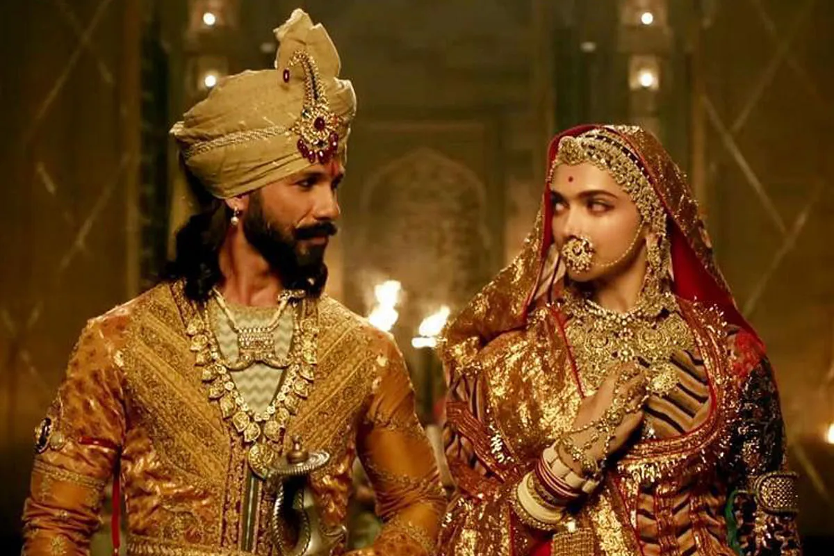 Deepika Padukone Believes No One Else Could Justify The Role Of Padmavati  As Well As Her - Entertainment News: Amar Ujala - सुपरहिट फिल्म देने के बाद  दीपिका बोलीं- 'पद्मावती का रोल